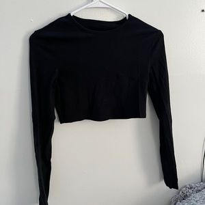 a black long sleeve crop top